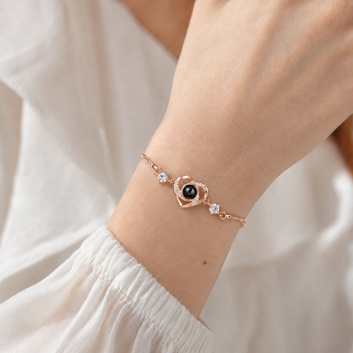 Personalised Photo Projection Heart Bracelet – Custom Picture Gift
