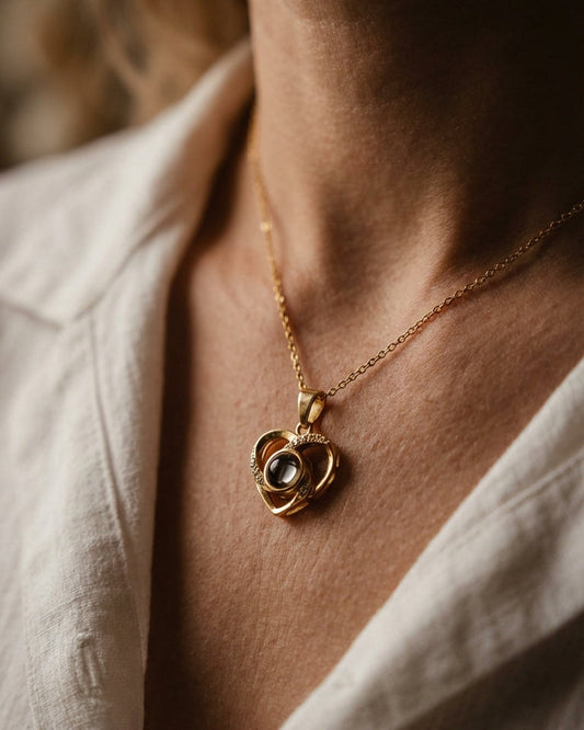 PhilU - Personalised Classic Rope Photo Projection Bracelet - Premium E-Coating Cooper / Pink FEmale Model